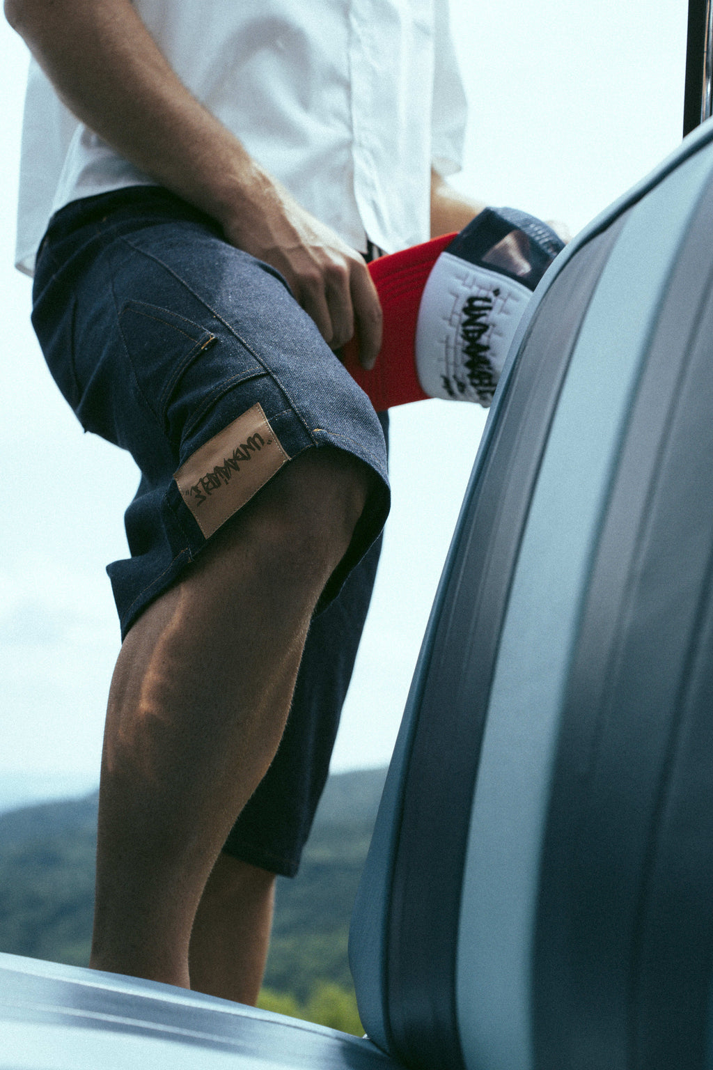 UNDAVAIABLE REVERSE FLARED JORTS
