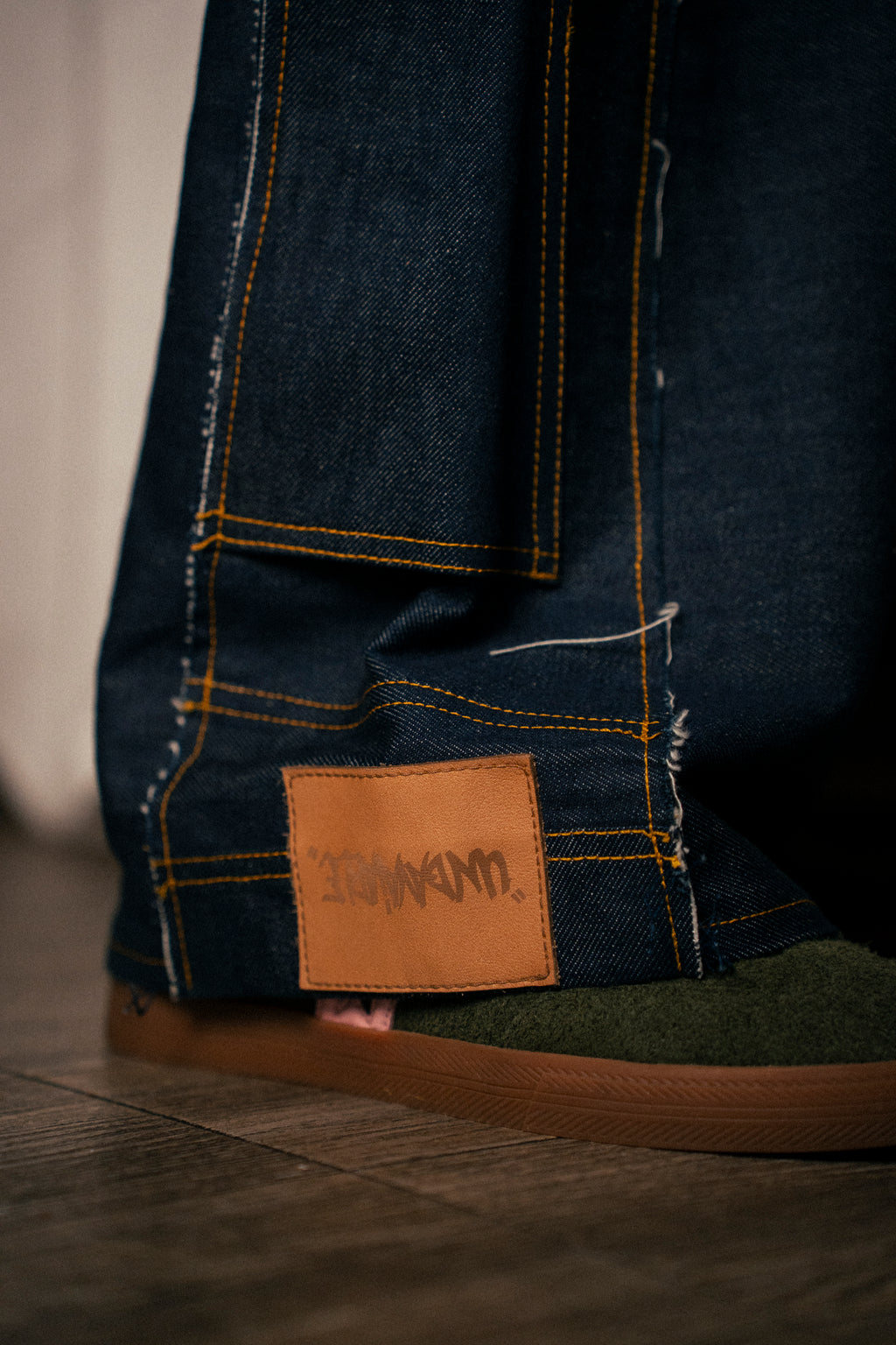 UNDAVAIABLE REVERSE FLARED BAGGY