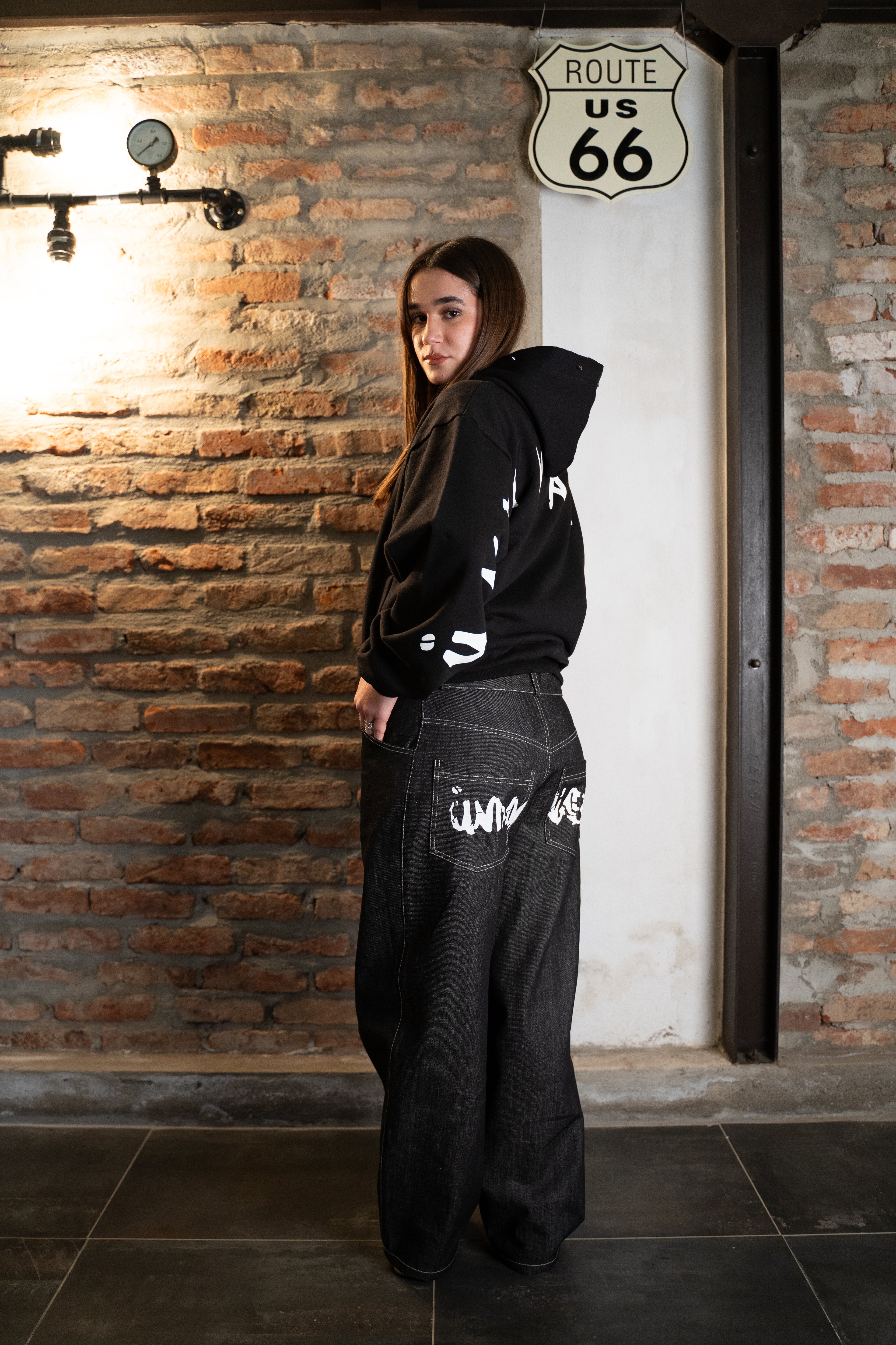 UNDAVAIABLE HOOD-IE